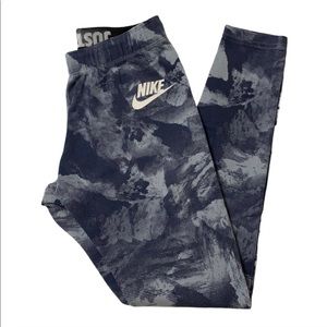 Nike Blue Pattern Active Leggings